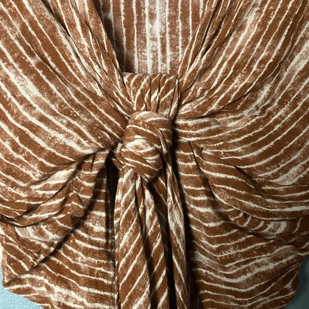 Final Touch Tied Blouse ~ Small ~ Brown and White - Picture 3 of 10